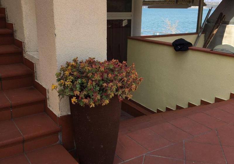 Aparthotel Castrum Novum