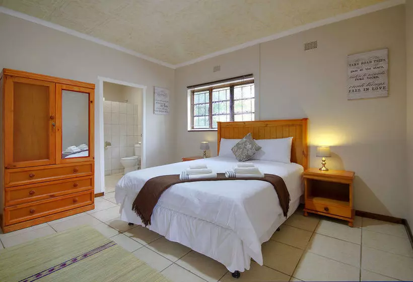 تختخواب و صبحانه Eagles Nest Guesthouse