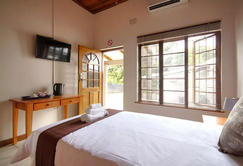 تختخواب و صبحانه Eagles Nest Guesthouse