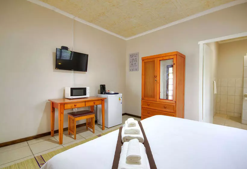 تختخواب و صبحانه Eagles Nest Guesthouse
