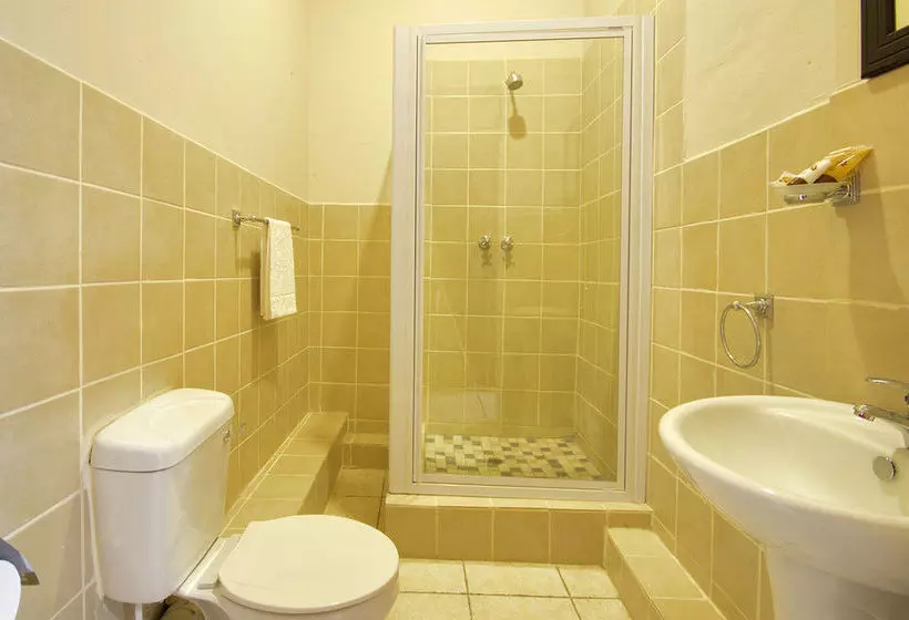 تختخواب و صبحانه Eagles Nest Guesthouse