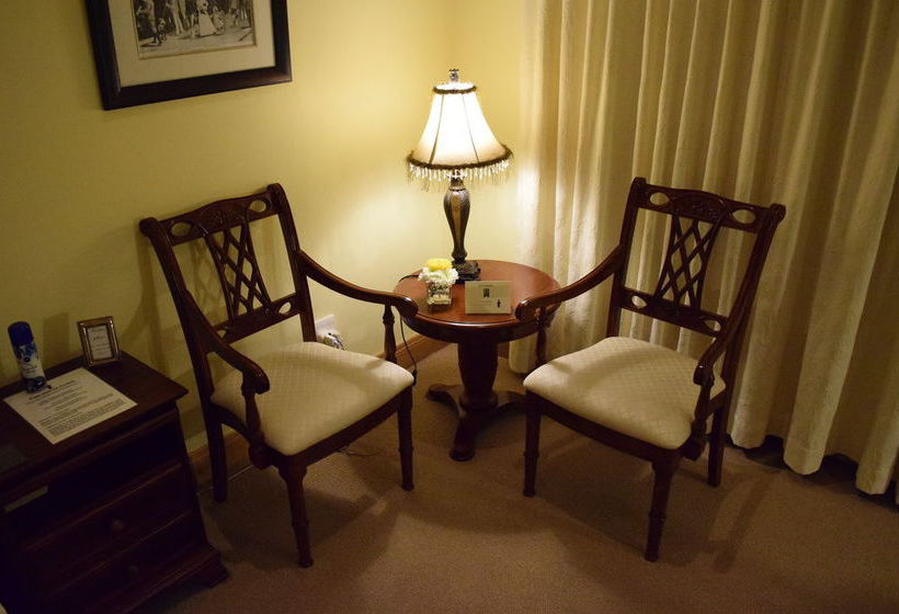 Bed & Breakfast Edward House