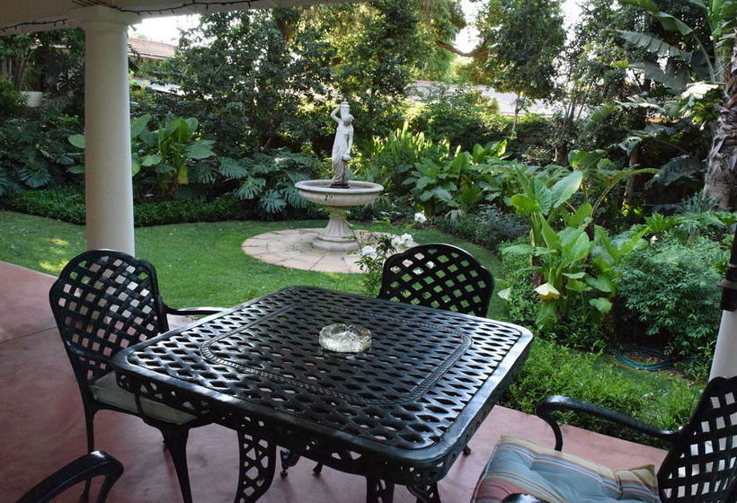 Bed & Breakfast Edward House