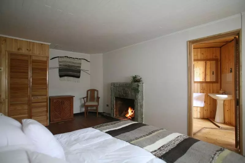 تختخواب و صبحانه Raices Bed&Breakfast