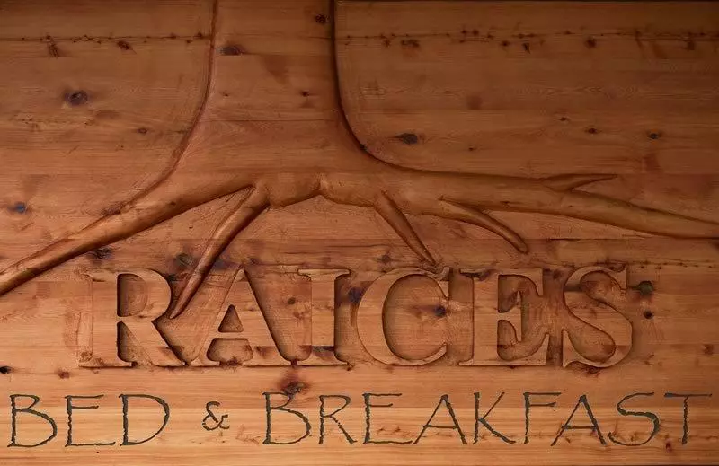 تختخواب و صبحانه Raices Bed&Breakfast