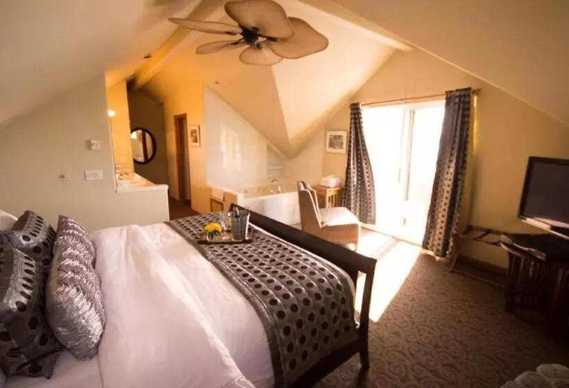 Camano Island Inn