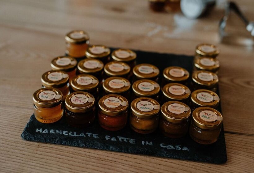 ベッドアンドブレックファースト Curù