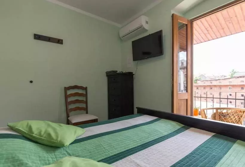 Hostel Kvarner