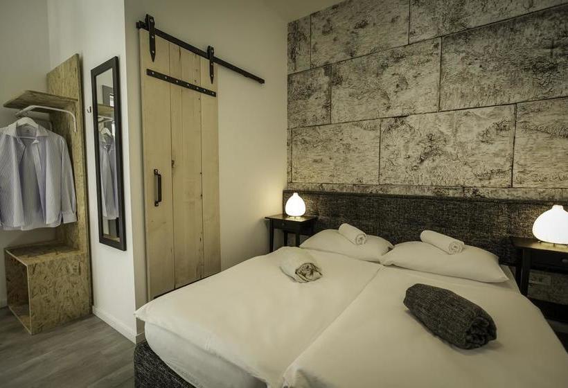 Boutique Hostel Shappy