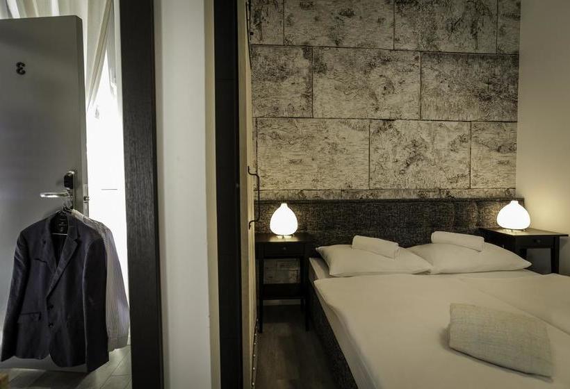 Boutique Hostel Shappy