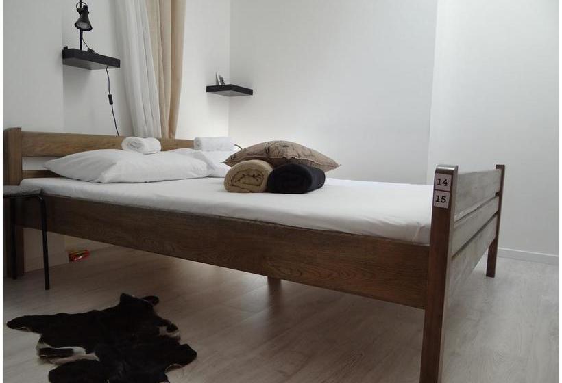 Boutique Hostel Shappy