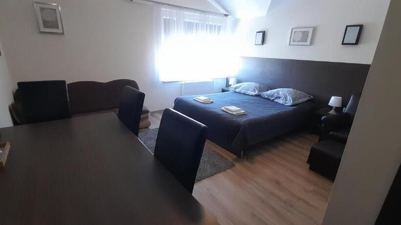 בית מלון כפרי Bartnik