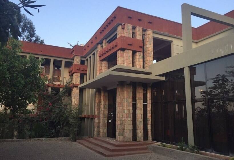 Cliff Edge Hotel   Lalibela