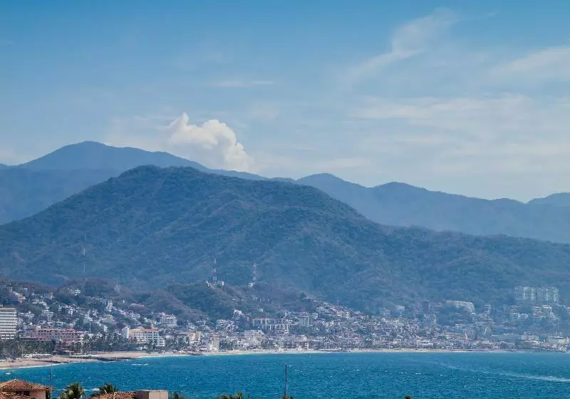 ホテル Fiesta Inn Puerto Vallarta Isla