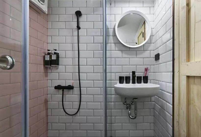Mini Hotels