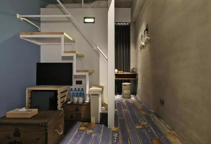 Mini Hotels