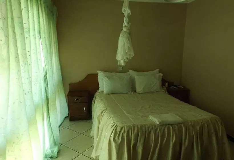 هتل Mumana Pleasure Resort