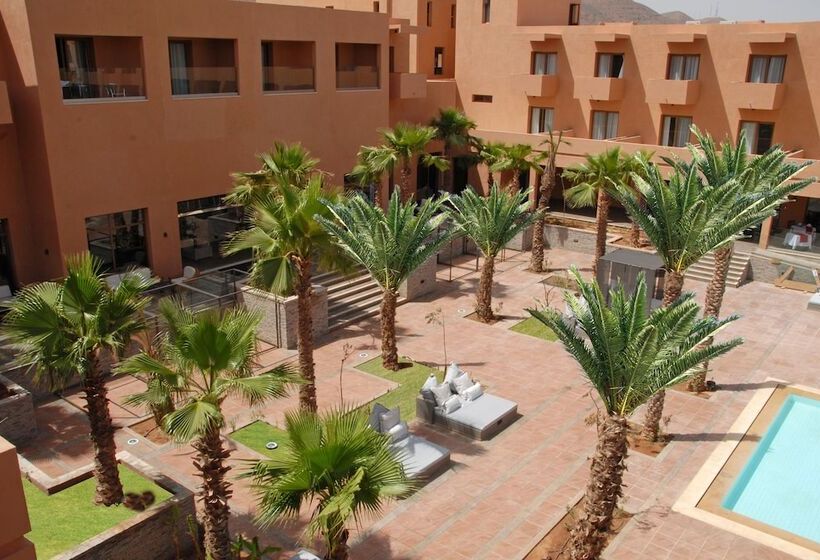 فندق Oasis Palm