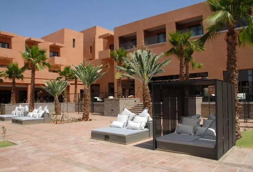 Hotelli Oasis Palm