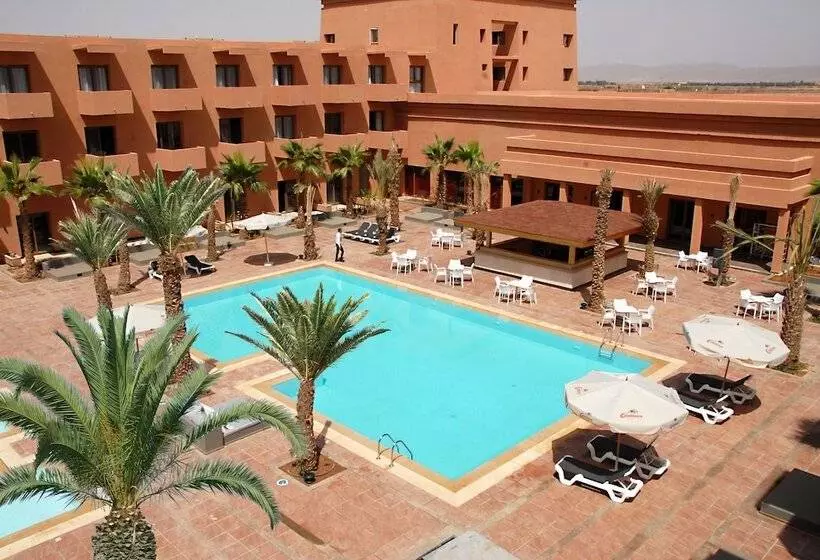 Hotelli Oasis Palm