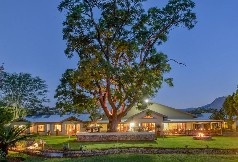 فندق Saragossa Game Reserve