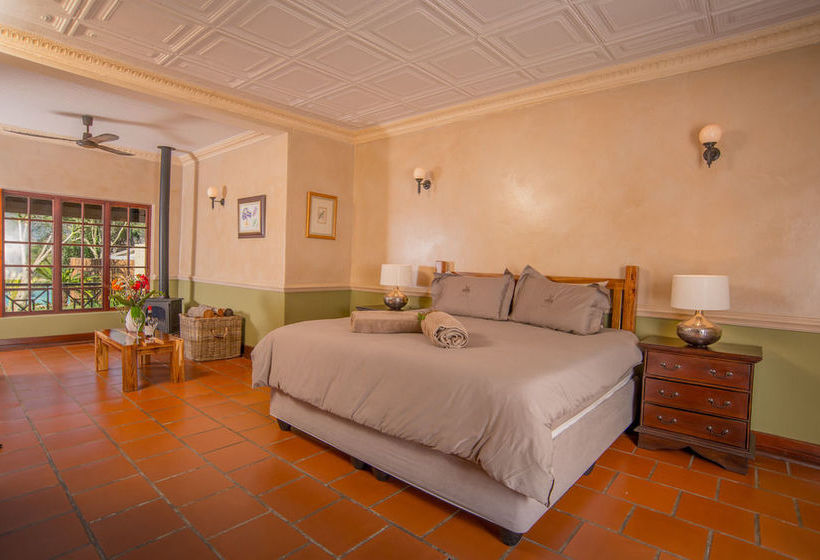 فندق Saragossa Game Reserve