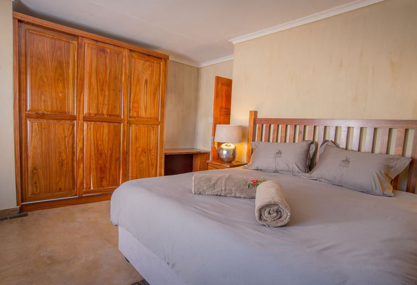 فندق Saragossa Game Reserve