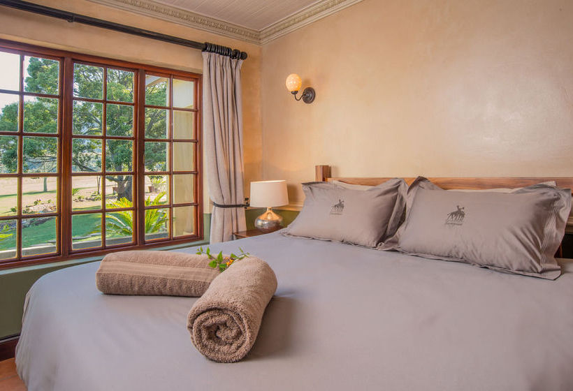 فندق Saragossa Game Reserve