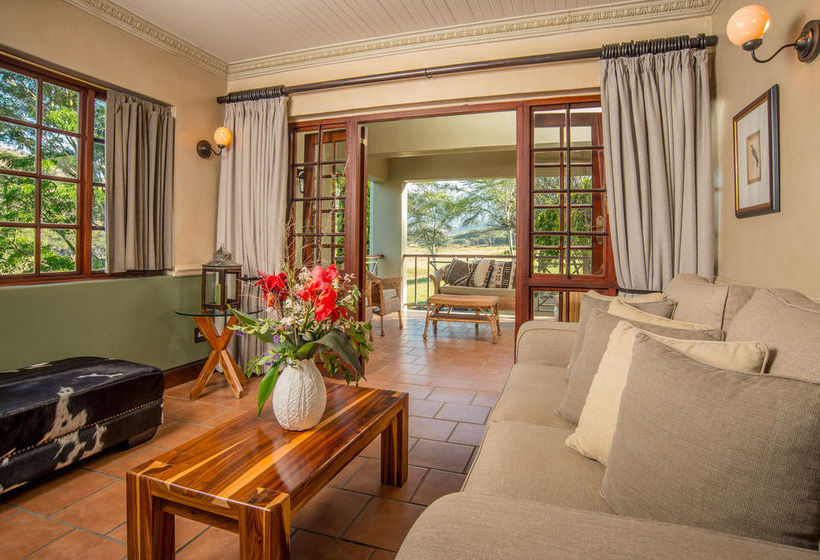 فندق Saragossa Game Reserve