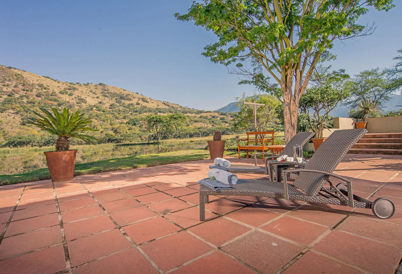 فندق Saragossa Game Reserve