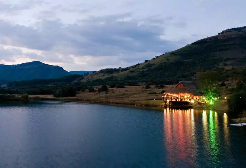 ホテル Saragossa Game Reserve