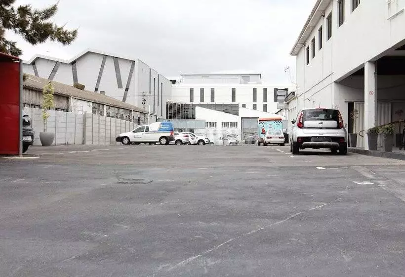 New National Hotel And Conference