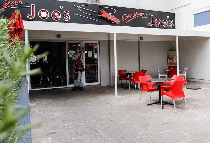 New National Hotel And Conference