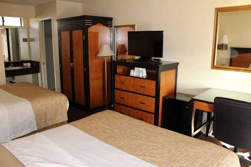 汽车旅馆  Travelodge By Wyndham Buena Park