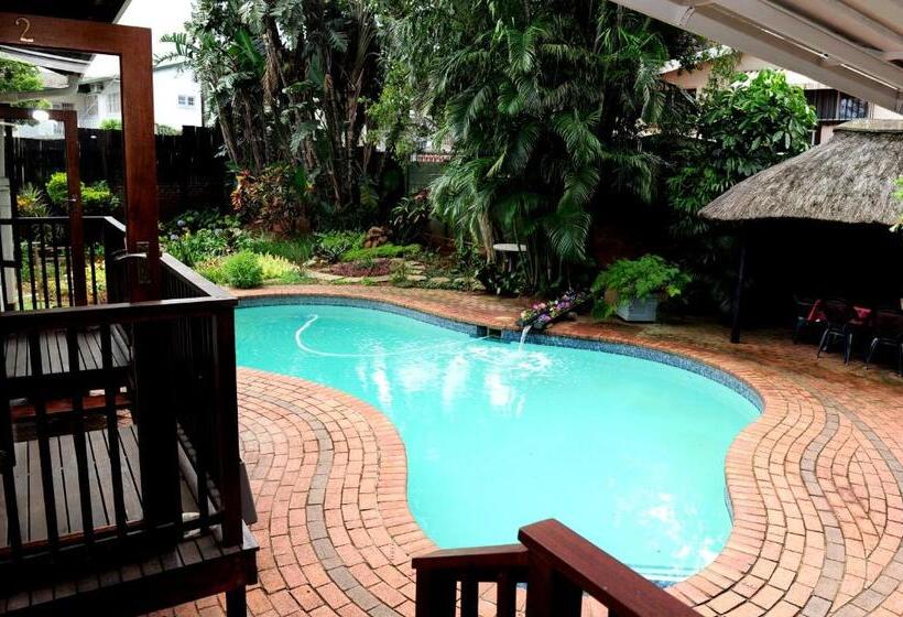 Oliveroom Self Catering And B&b