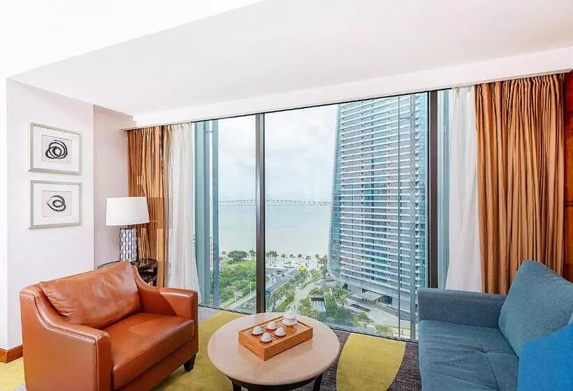 ホテル Hampton by Hilton Zhuhai Gongbei Port