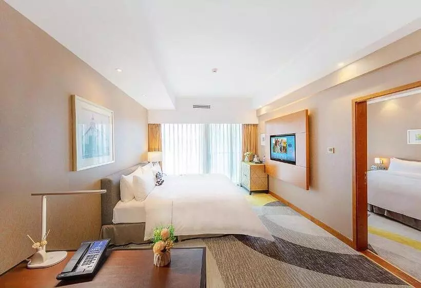 ホテル Hampton by Hilton Zhuhai Gongbei Port