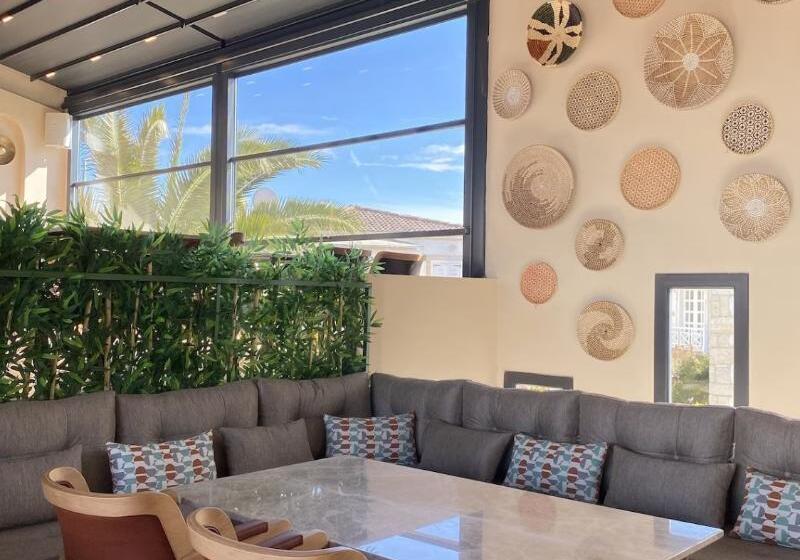 ホテル Lal Azure Alaçati