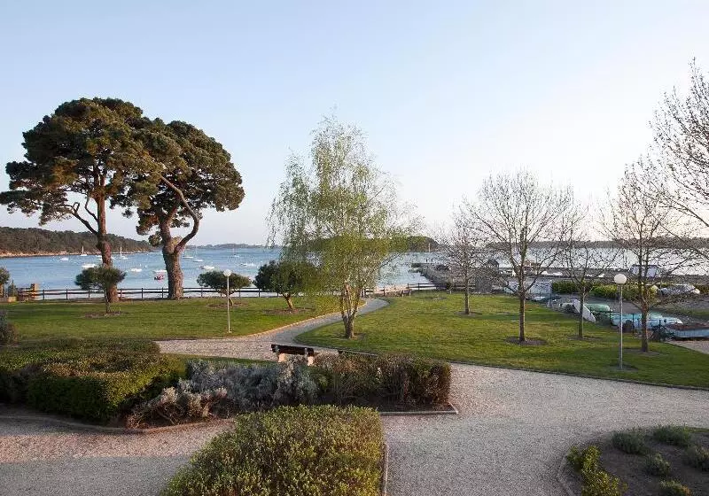 Hotelli Vvf Résidence Golfe Du Morbihan