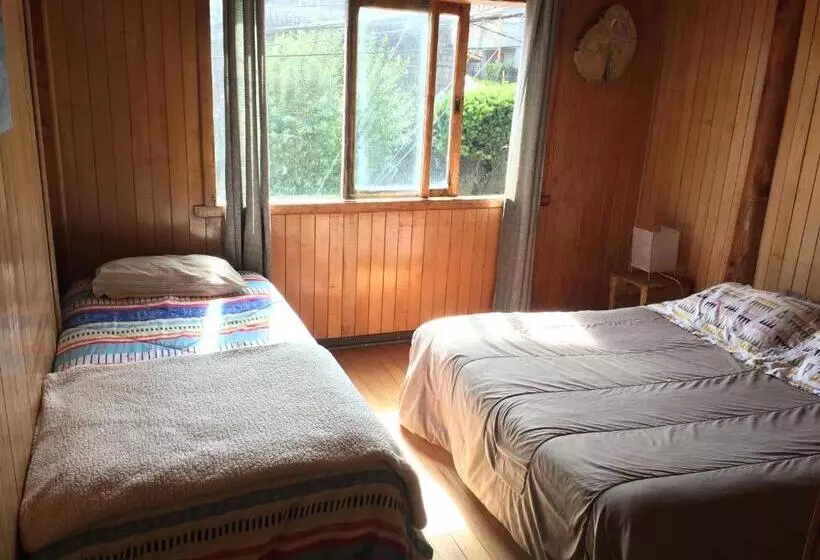 ユースホステル Hostal Casa Damasco