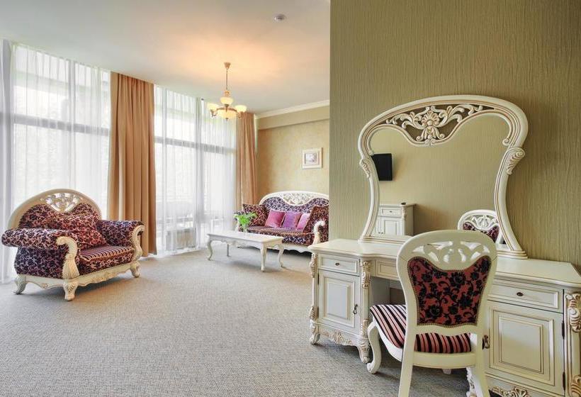 בית מלון כפרי Spa Plaza Essentuki