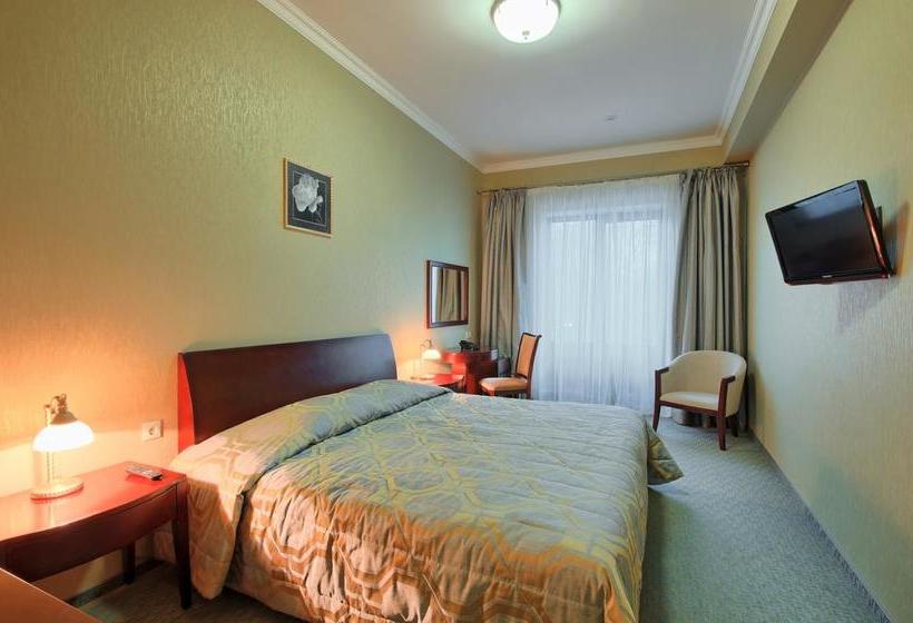 בית מלון כפרי Spa Plaza Essentuki