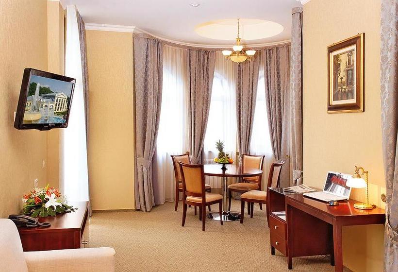 בית מלון כפרי Spa Plaza Essentuki