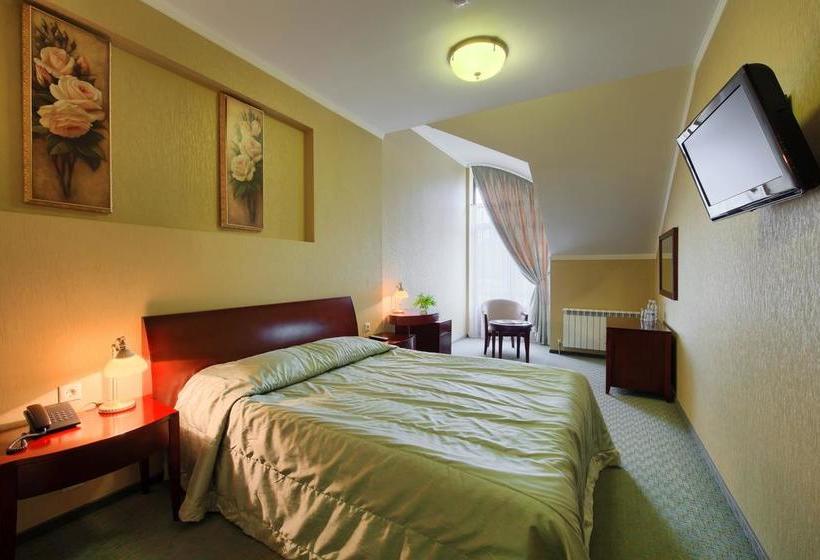 בית מלון כפרי Spa Plaza Essentuki