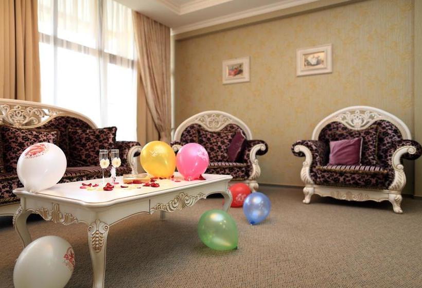 בית מלון כפרי Spa Plaza Essentuki