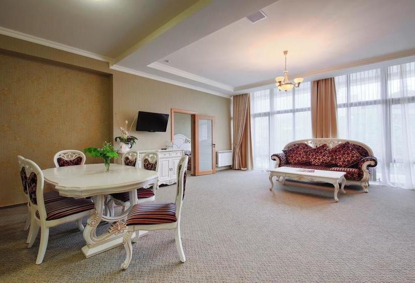 בית מלון כפרי Spa Plaza Essentuki