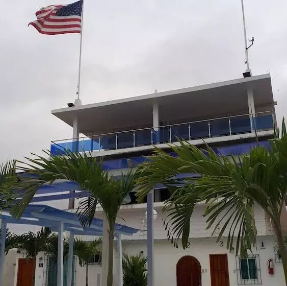 Hostal Palmeras Playa Milina