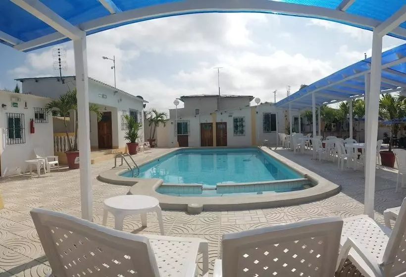 Hostal Palmeras Playa Milina