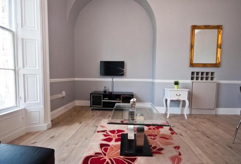 Fotos del hotel City Studios & Apartments:  13