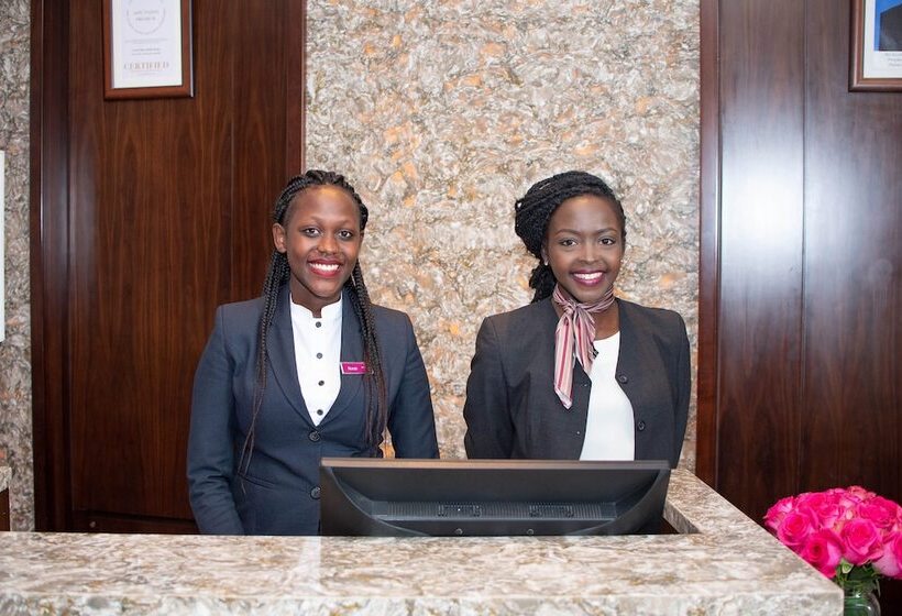 هتل Crowne Plaza Nairobi Airport, An Ihg